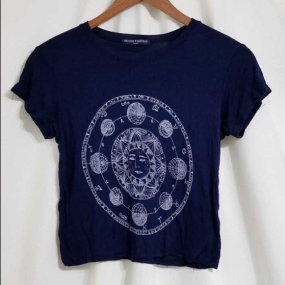 Brandy Melville graphic moon tee